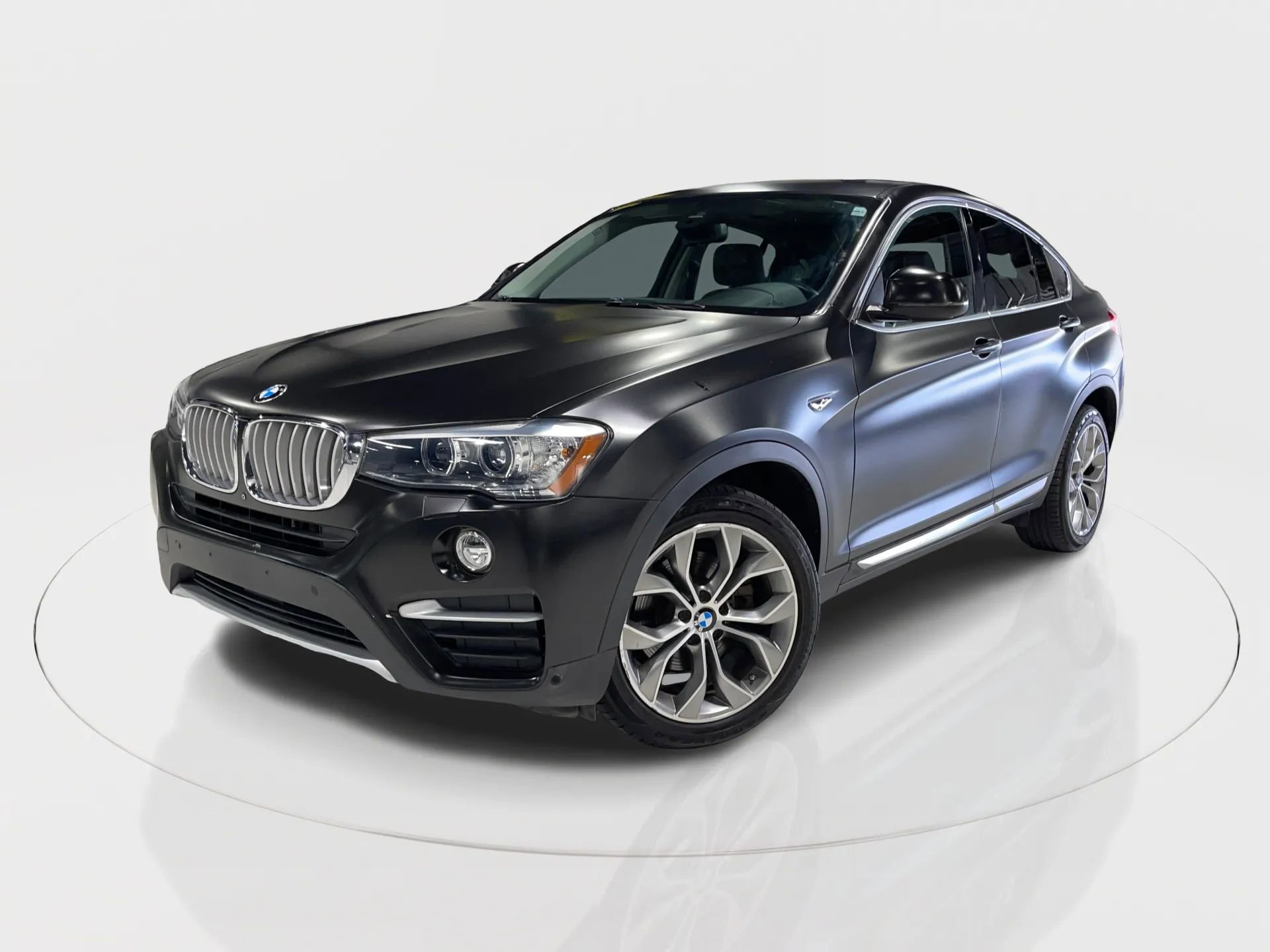 Used 2016 BMW X4 xDrive28i image 2