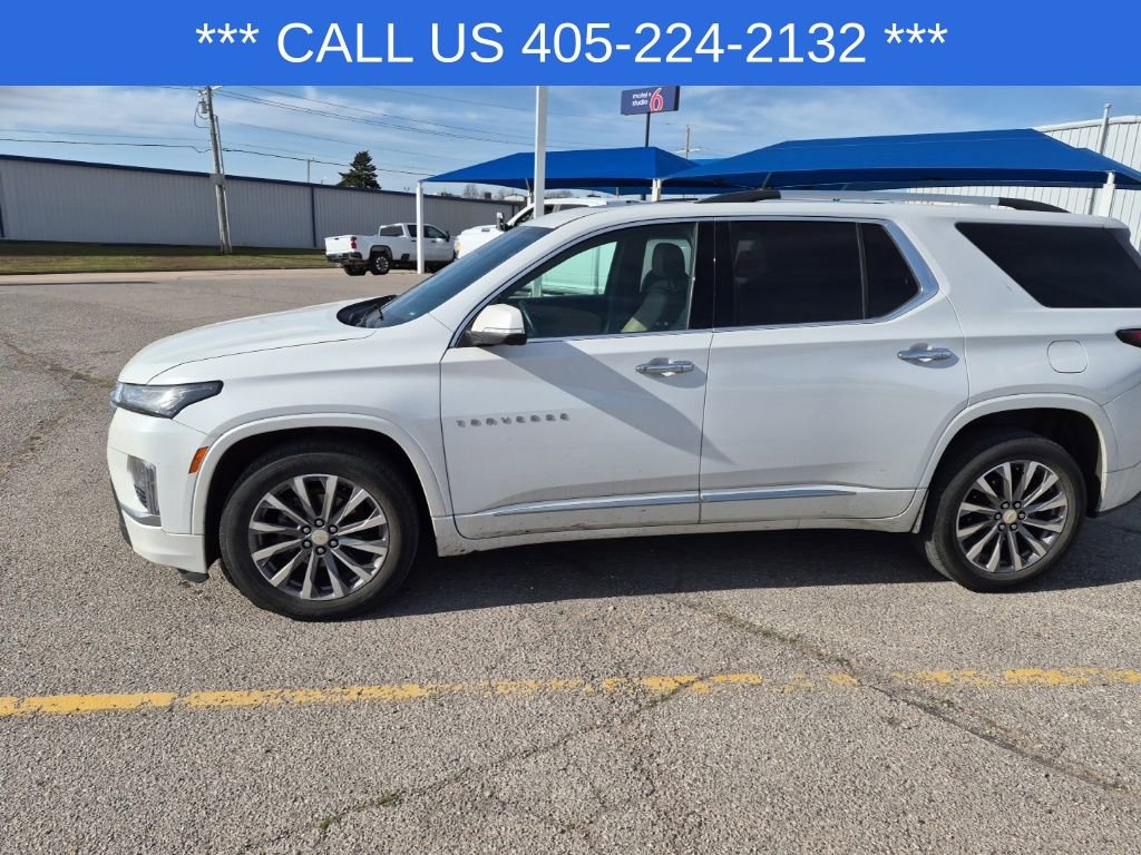 Used 2023 Chevrolet Traverse Premier image 3