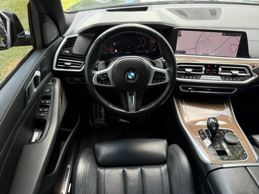 Used 2021 BMW X5 xDrive40i w/ M Sport Package AWD/4WD image 27