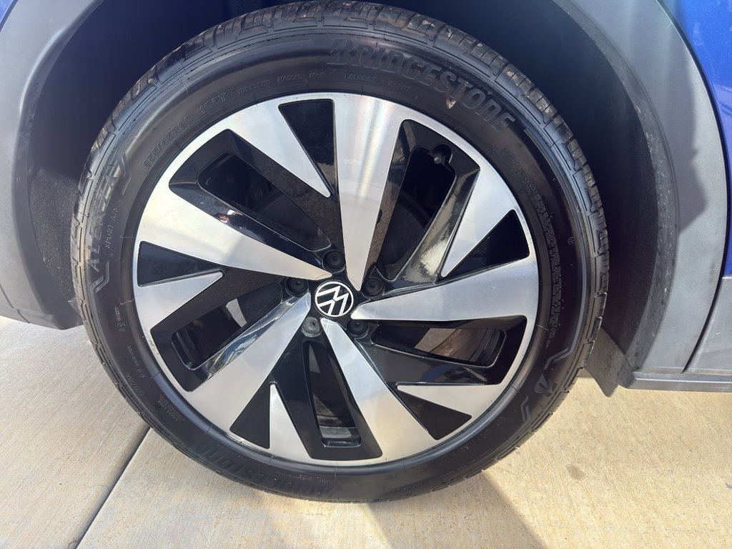 Used 2021 Volkswagen ID.4 Pro S w/ Gradient Package image 19