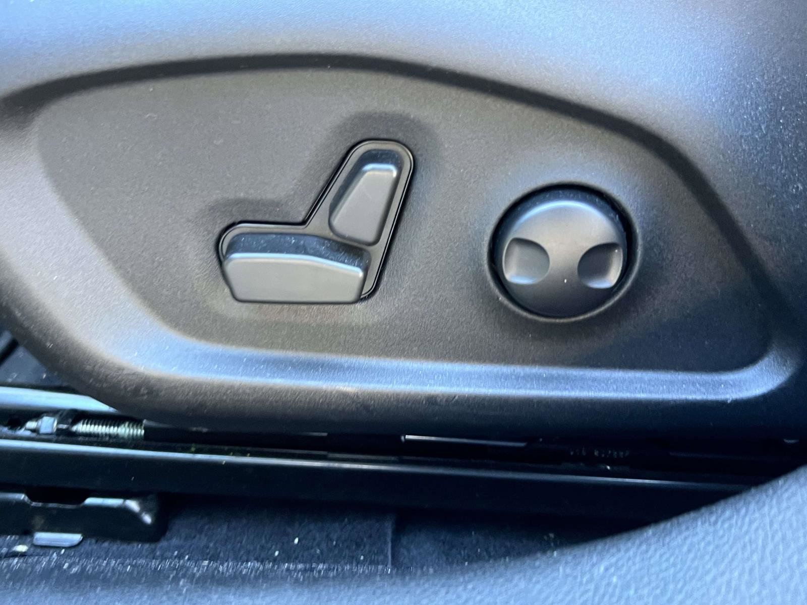 Used 2022 Jeep Compass Latitude AWD/4WD image 25