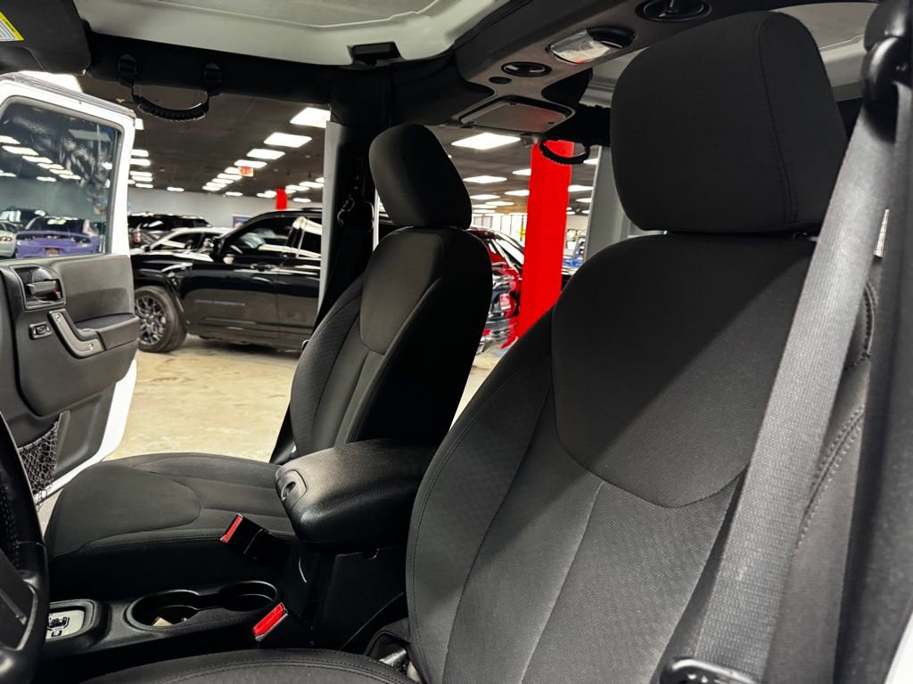 Used 2017 Jeep Wrangler Unlimited Sport w/ Quick Order Package 24S image 34