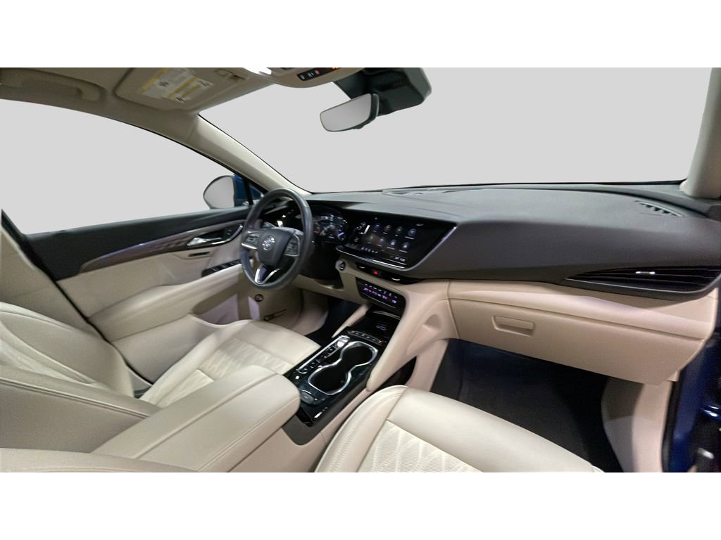 Used 2023 Buick Envision Avenir image 18