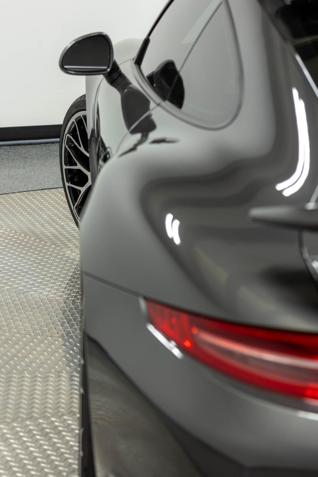 Used 2015 Porsche 911 Turbo S AWD/4WD image 35