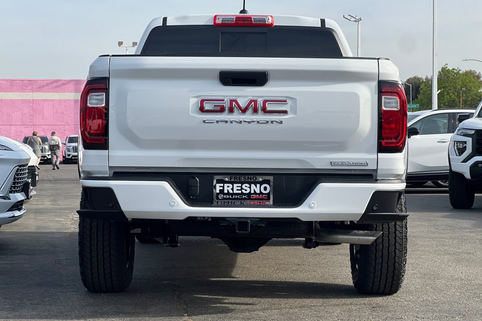 New 2026 GMC Canyon Elevation image 6