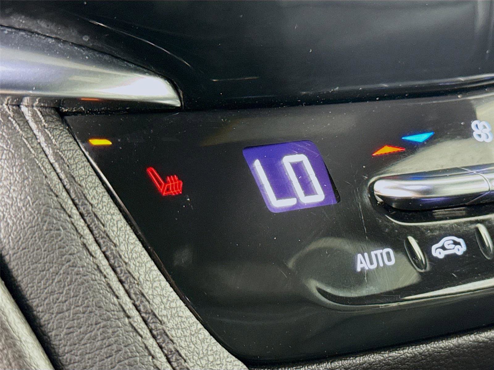 Used 2020 Cadillac XT6 Sport AWD/4WD image 22