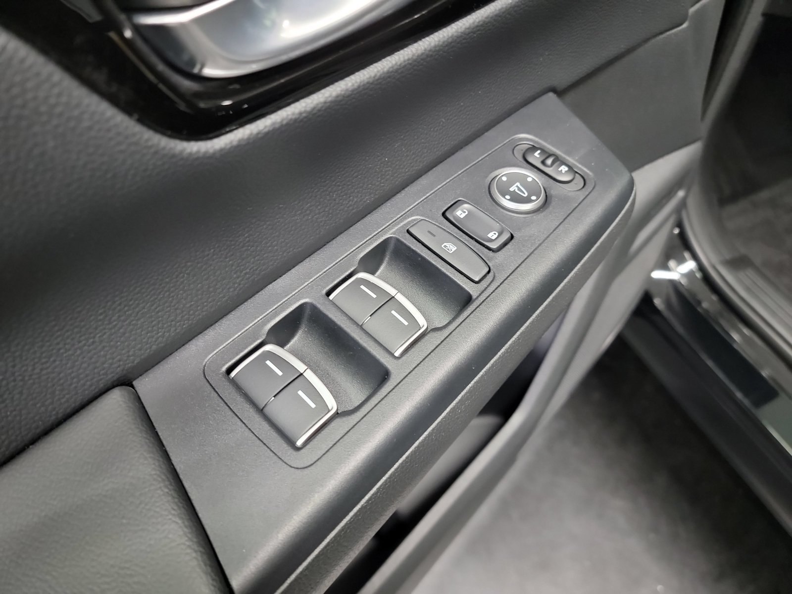 Certified 2023 Honda CR-V Sport Touring image 14