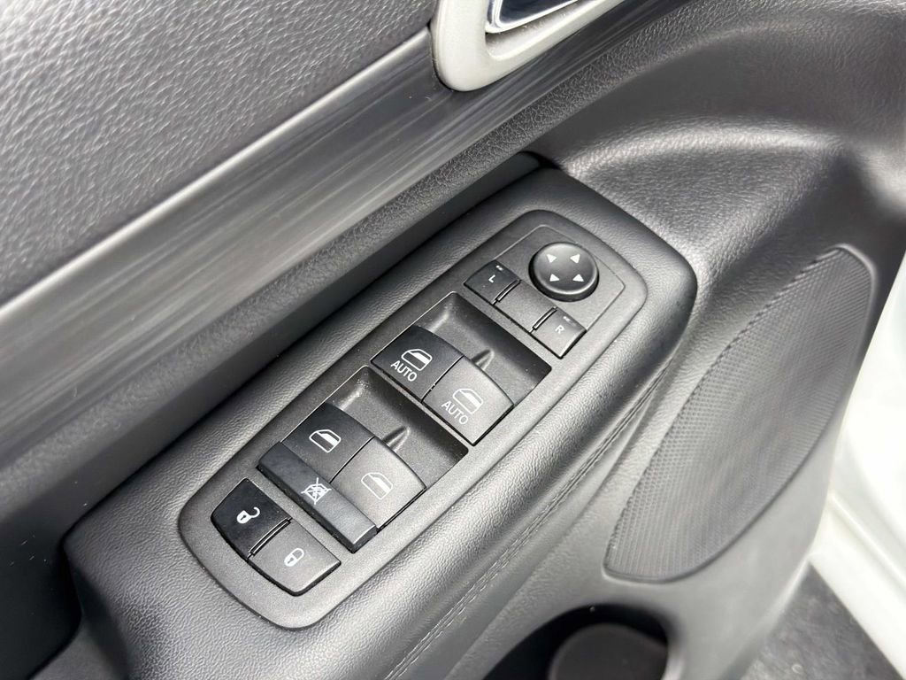 Used 2022 Jeep Grand Cherokee Laredo X AWD/4WD image 20