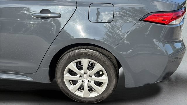 Used 2024 Toyota Corolla LE FWD image 35