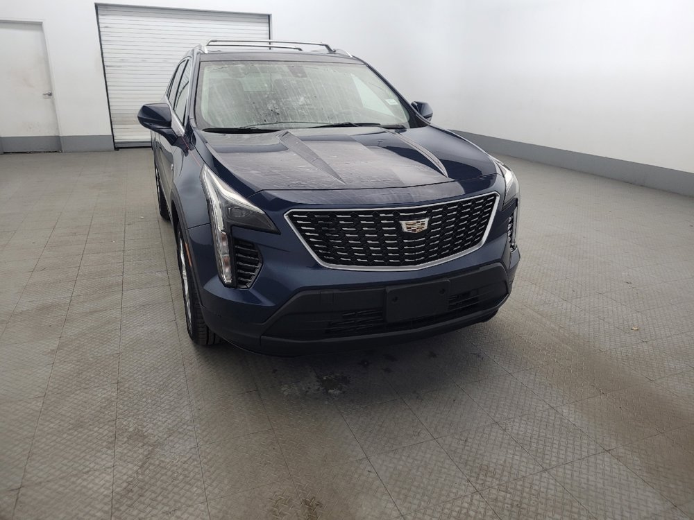 Used 2019 Cadillac XT4 Luxury w/ Cold Weather Package image 14