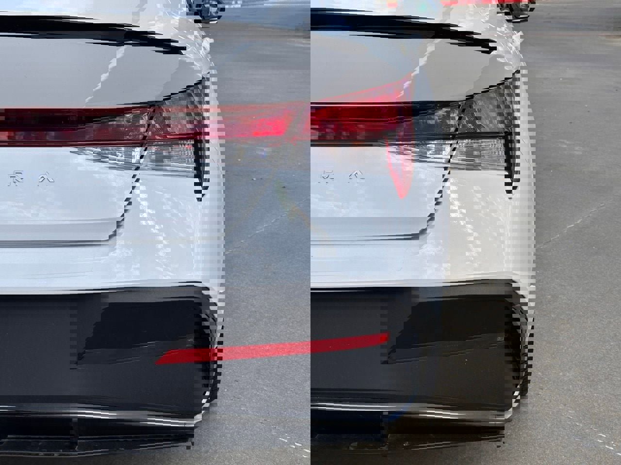 Certified 2025 Hyundai Elantra Sport w/ Cargo Package image 14