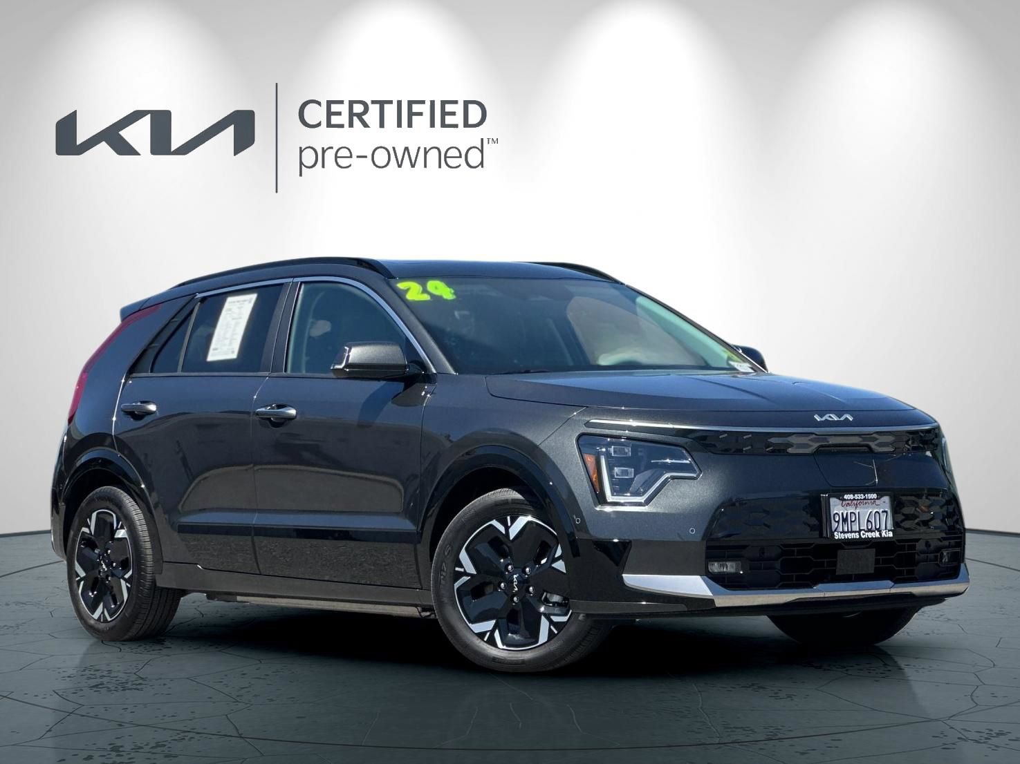 Certified 2024 Kia Niro Wave FWD image 2