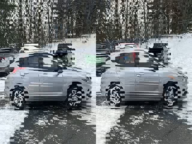 Certified 2025 Subaru Impreza 2.0i image 3