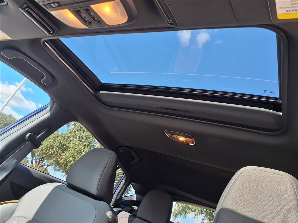 Certified 2025 Subaru Crosstrek 2.5i Sport w/ Crosstrek Mirror Package image 5