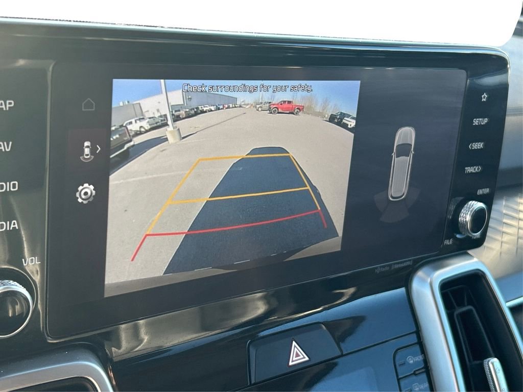 Used 2022 Kia Sorento S w/ Panoramic Sunroof Package image 27