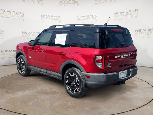 Used 2021 Ford Bronco Sport Outer Banks w/ Outer Banks Package image 3