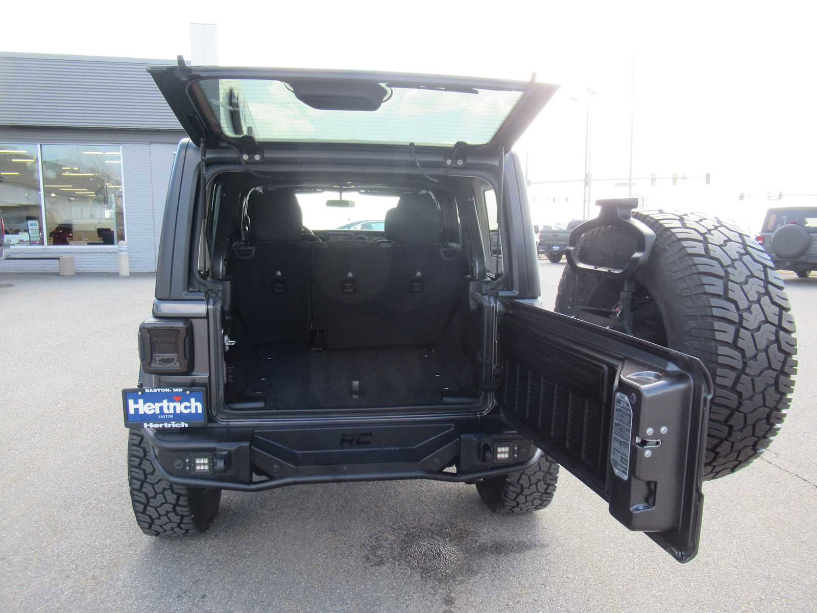Used 2019 Jeep Wrangler Unlimited Sport S image 22