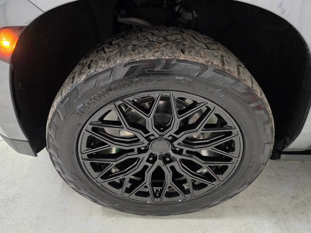 Used 2021 GMC Yukon Denali AWD/4WD image 10