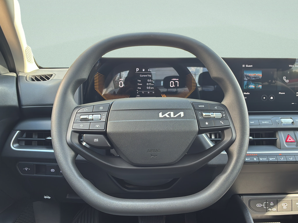 New 2026 Kia K4 FWD image 26