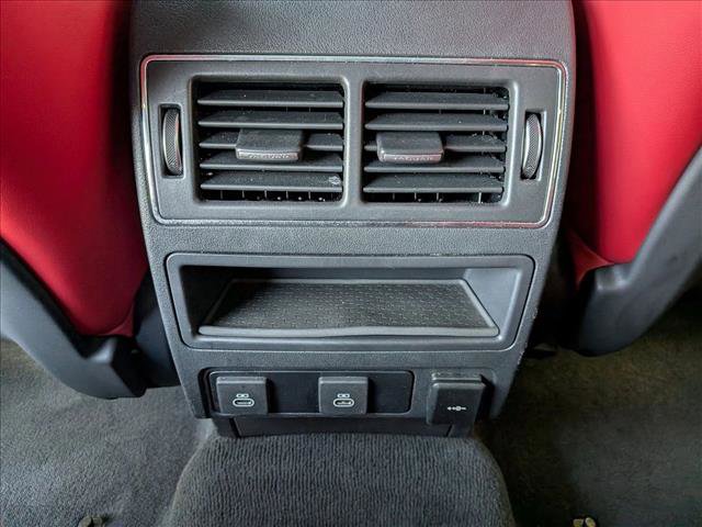 Certified 2025 Jaguar F-PACE R-Dynamic S image 18