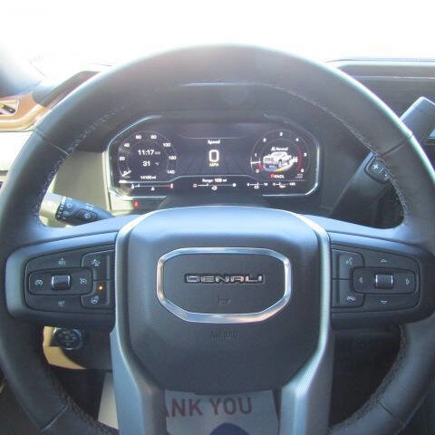Used 2025 GMC Sierra 3500 Denali w/ Denali Reserve Package image 12