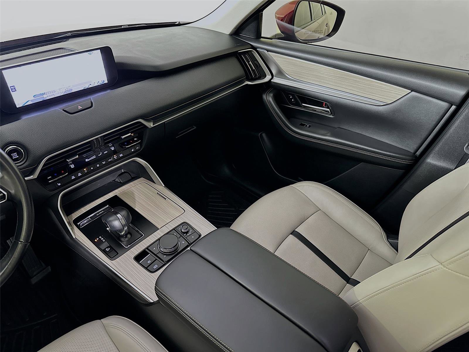 Used 2024 MAZDA CX-90 3.3 Turbo w/ Preferred Package image 26