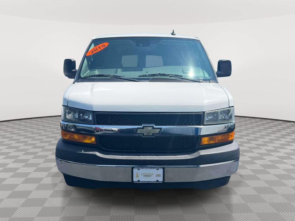 Used 2019 Chevrolet Express 3500 LT w/ LT Preferred Equipment Group RWD image 2