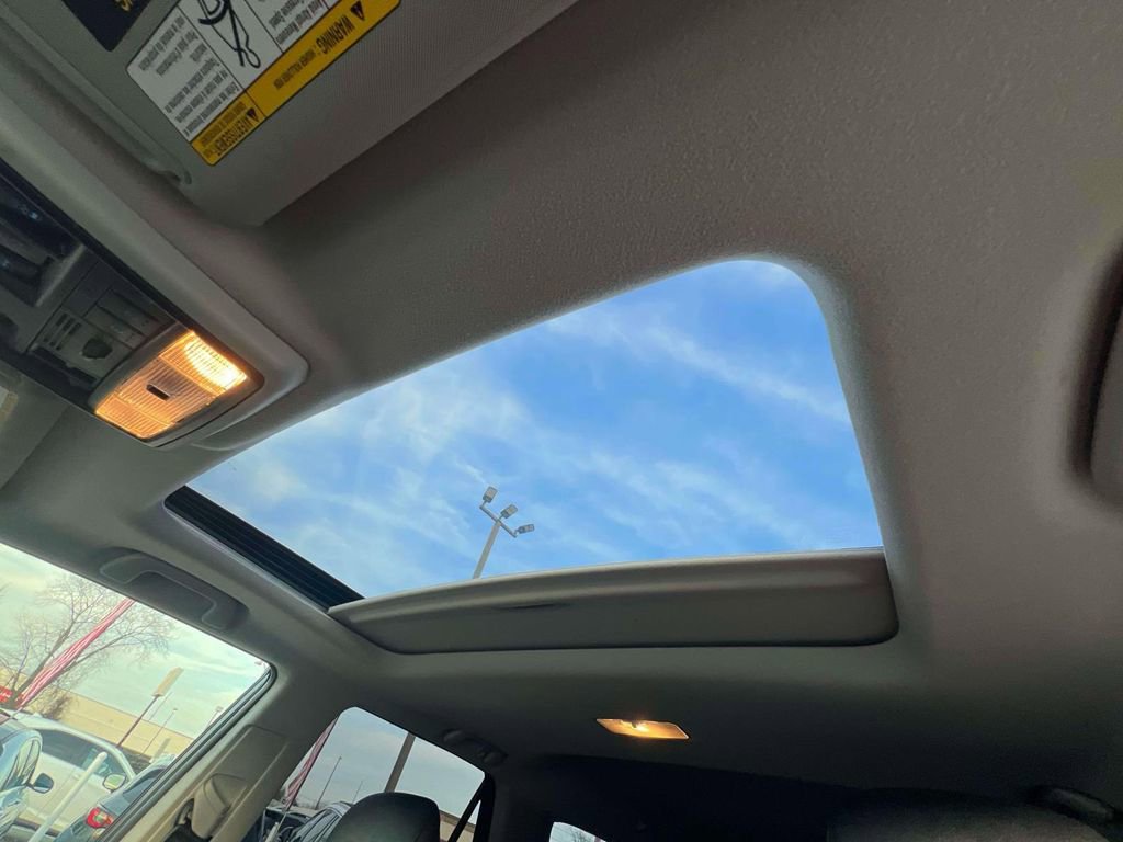 Used 2019 Toyota 4Runner TRD Off-Road Premium AWD/4WD image 34