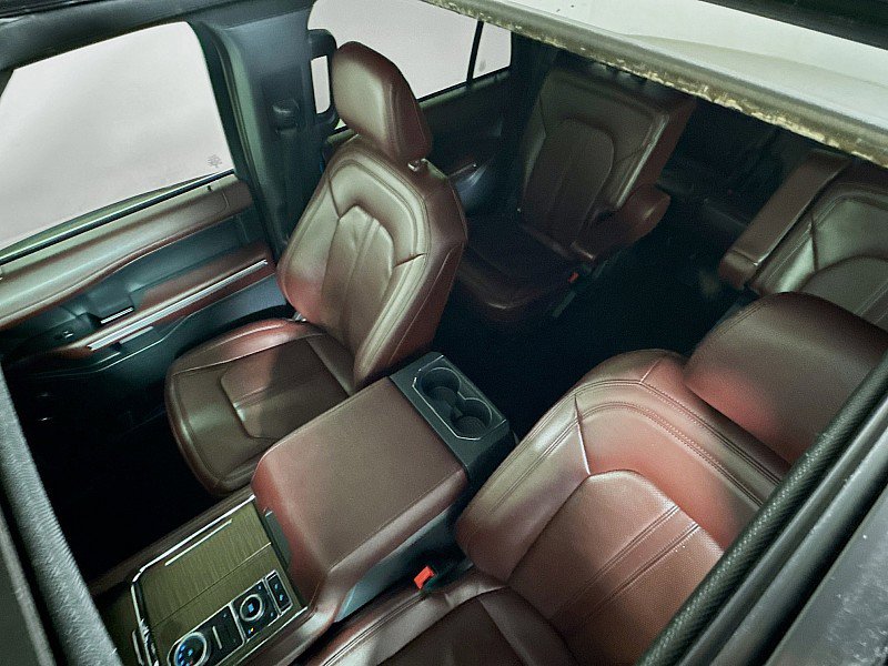 Used 2023 Ford Expedition Limited image 14