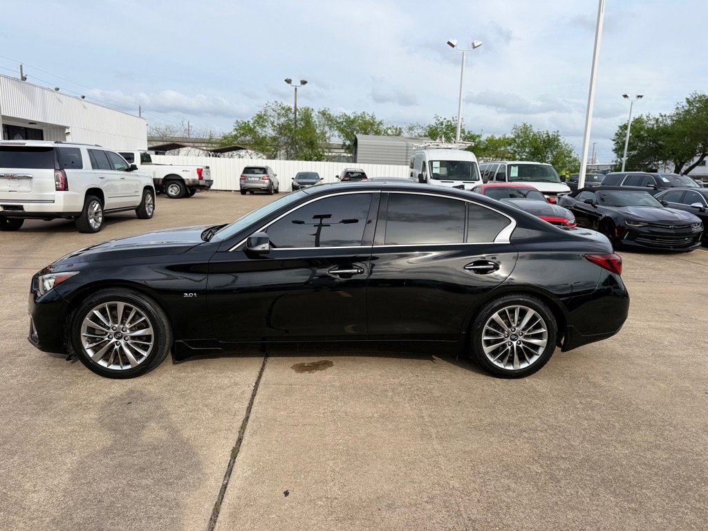 Used 2019 INFINITI Q50 Luxe RWD image 3