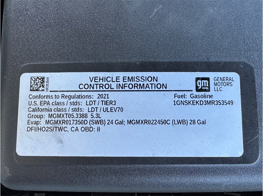 Used 2021 Chevrolet Suburban RST w/ Luxury Package image 29