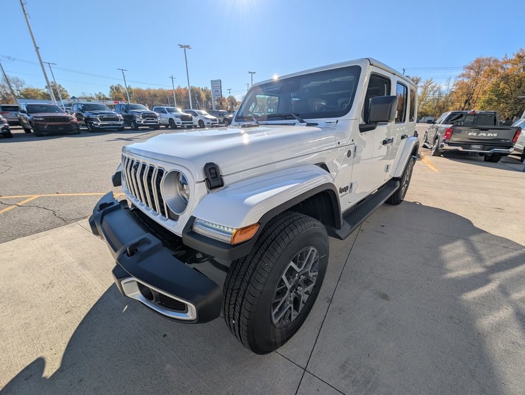 New 2026 Jeep Wrangler Sahara image 9