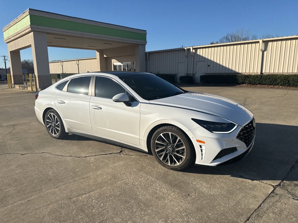 Used 2023 Hyundai Sonata Limited w/ Cargo Package image 18
