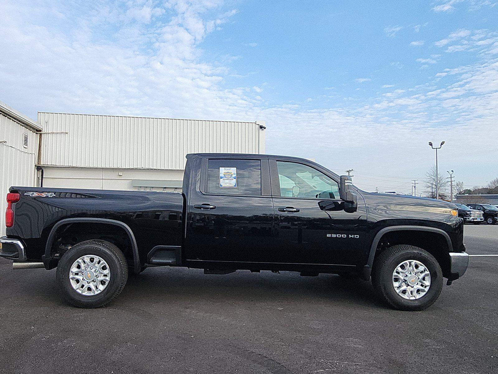 New 2025 Chevrolet Silverado 2500 LT w/ Safety Package image 6