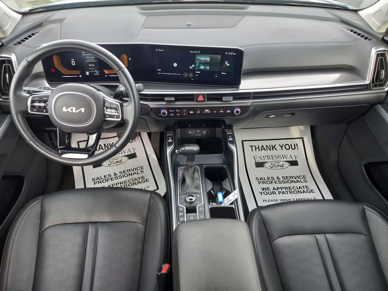 Used 2025 Kia Sorento S AWD/4WD image 17