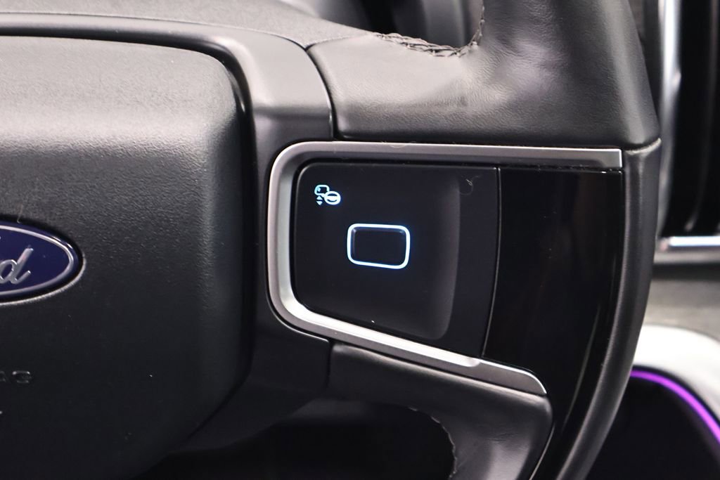 Certified 2025 Ford Expedition Max Platinum image 29