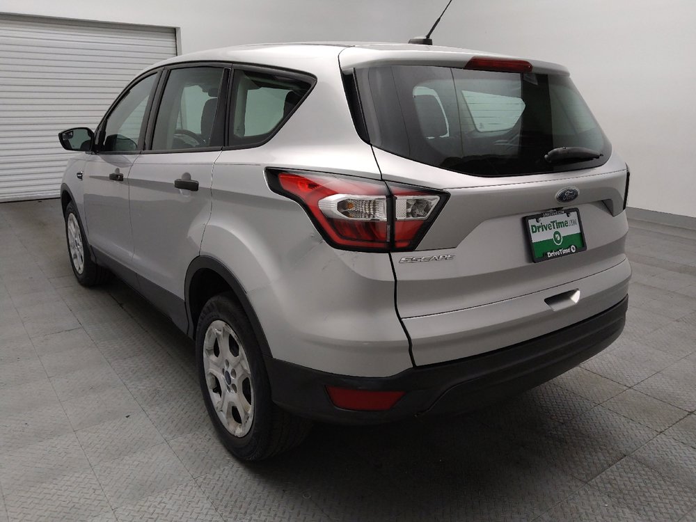 Used 2017 Ford Escape S FWD image 5