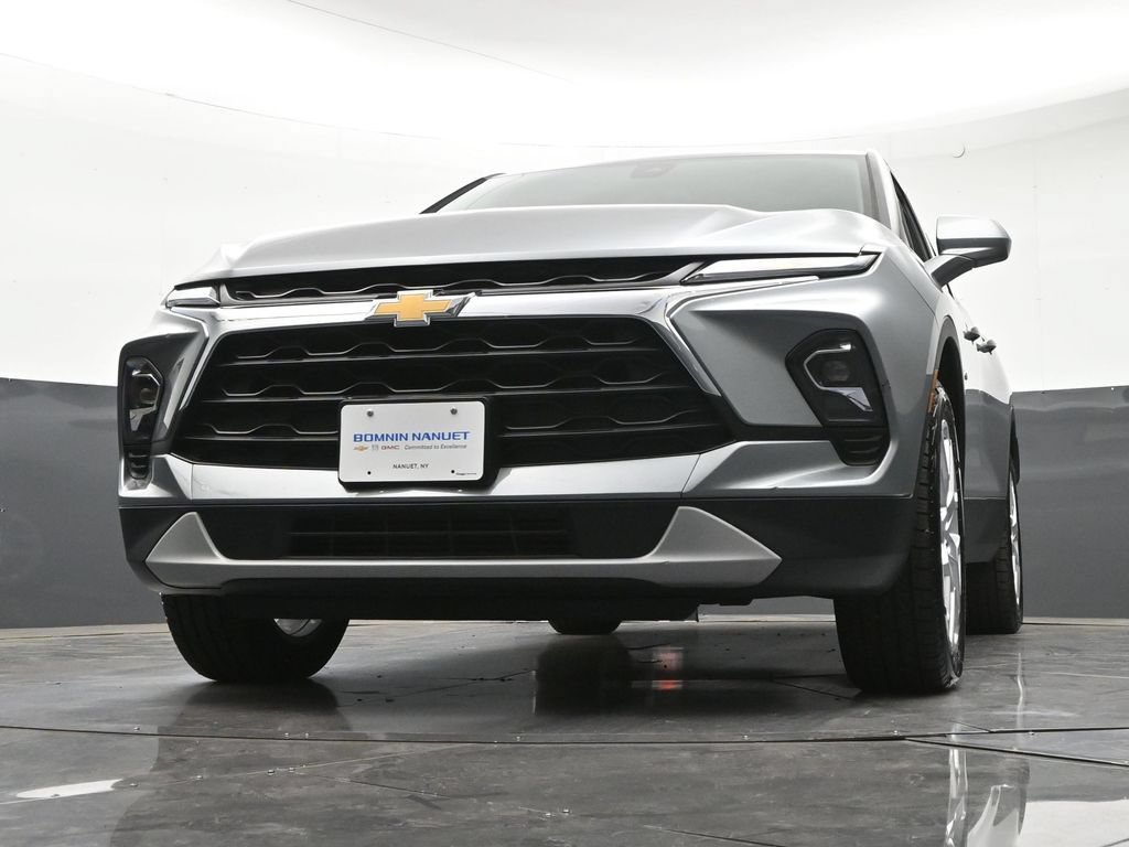 Certified 2023 Chevrolet Blazer LT AWD/4WD image 31