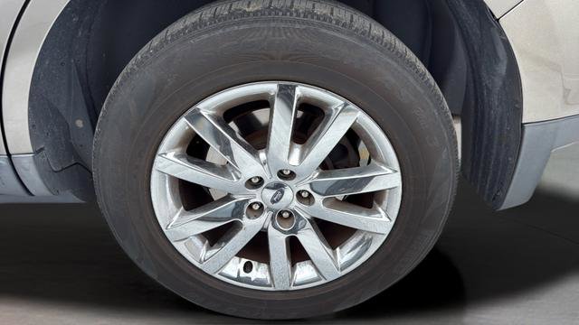 Used 2013 Ford Edge SEL FWD image 36