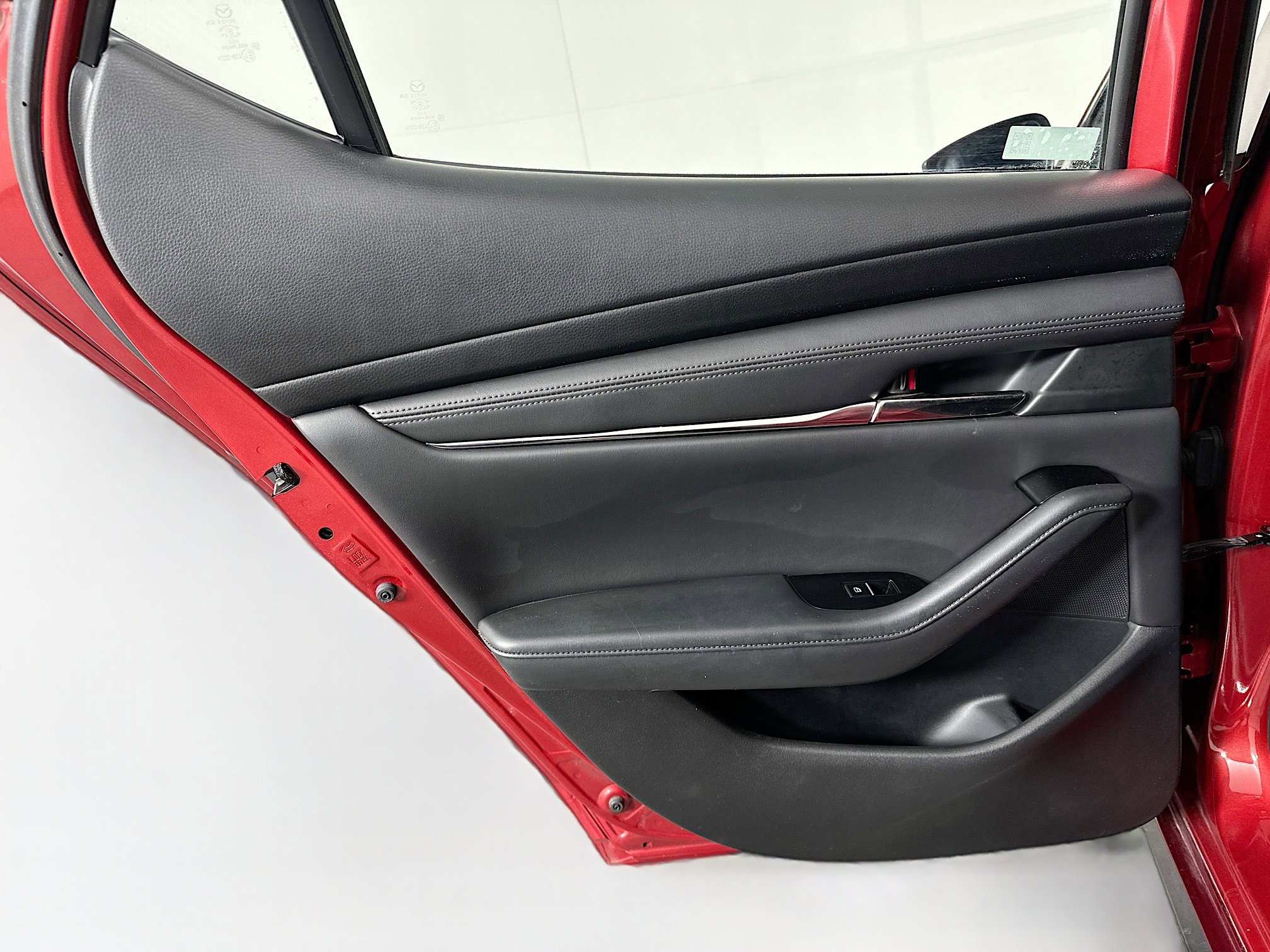 Used 2019 MAZDA MAZDA3 Hatchback image 25