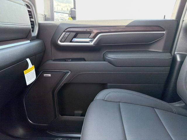 New 2026 GMC Sierra 2500 SLT w/ SLT Premium Package AWD/4WD image 22