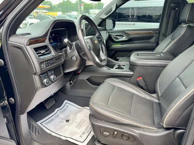 Used 2022 Chevrolet Tahoe Premier AWD/4WD image 13