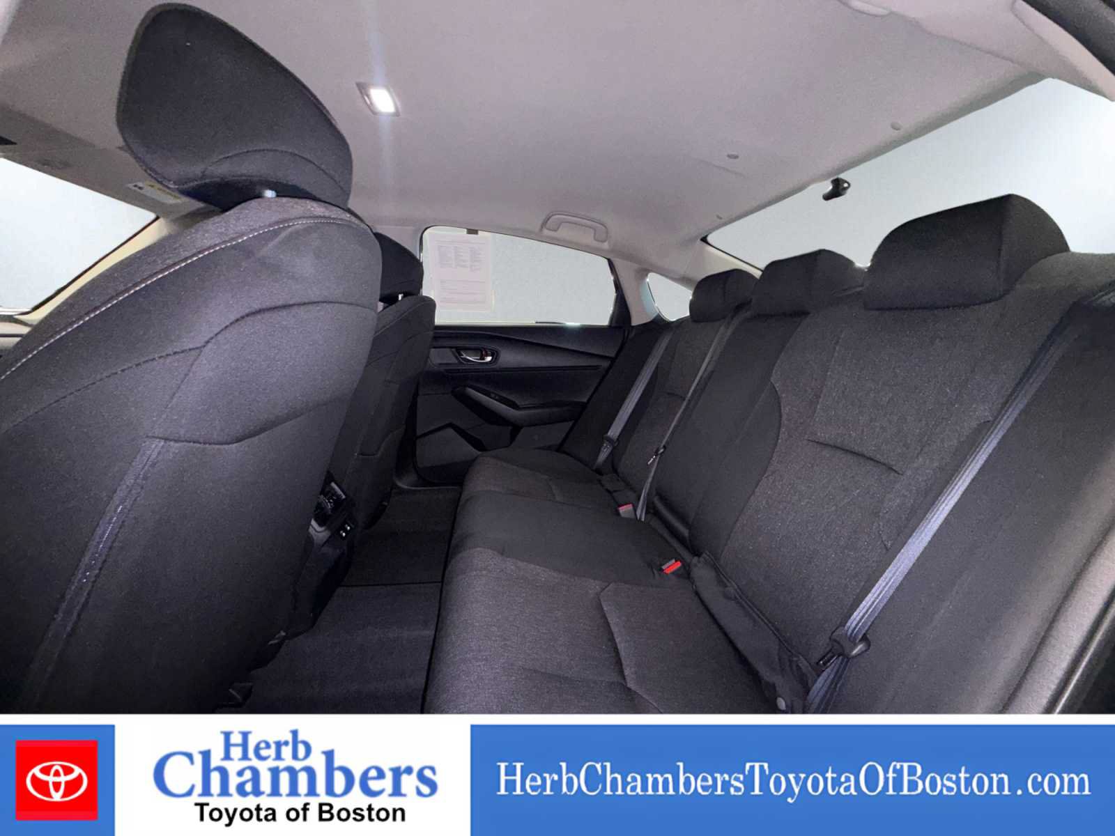 Used 2025 Honda Accord LX image 17