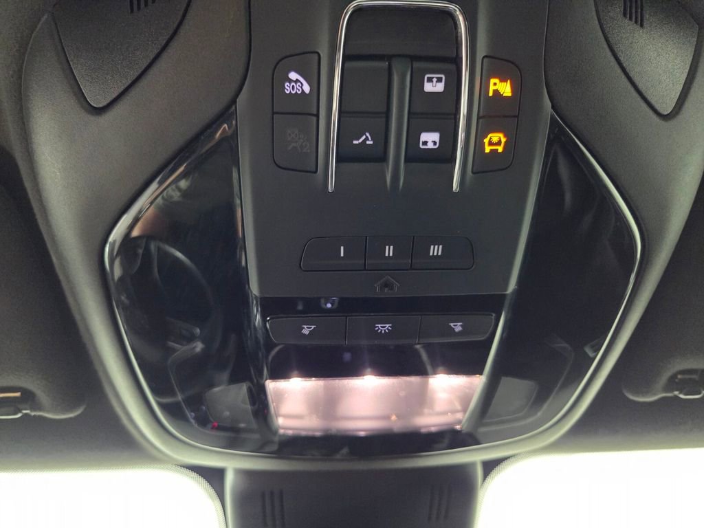Used 2022 Maserati Ghibli Modena image 16
