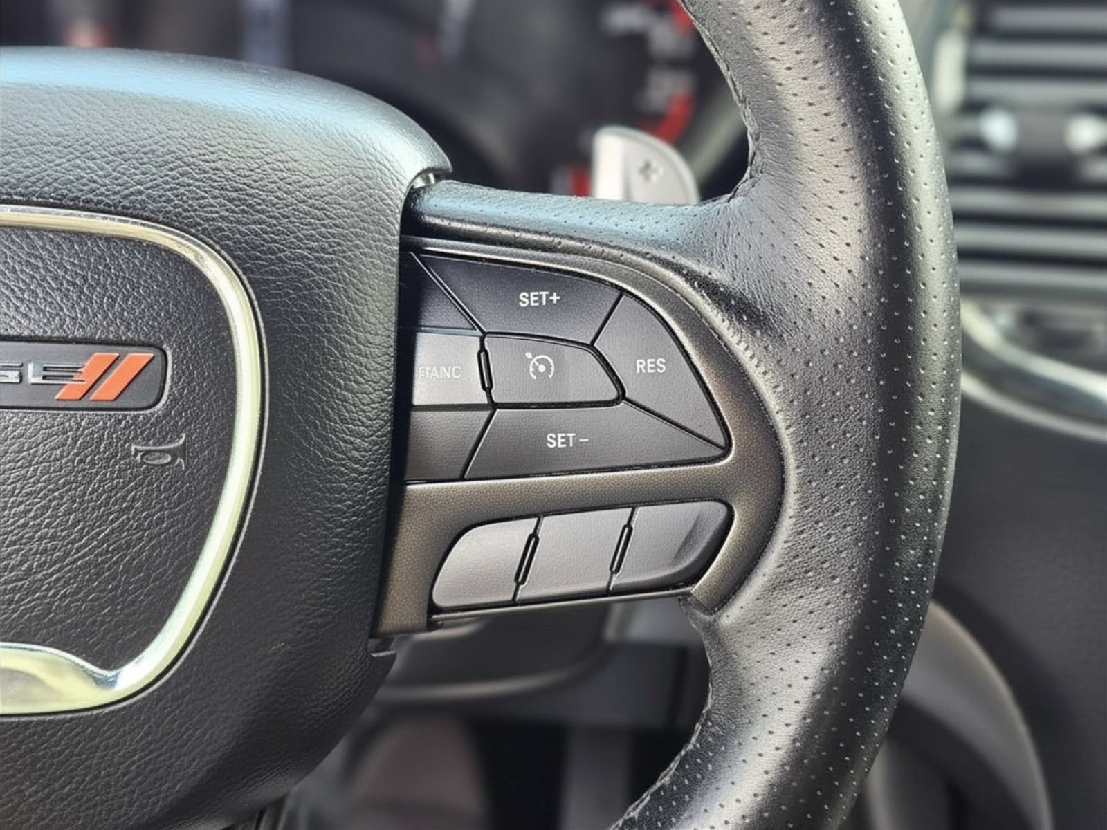 Used 2020 Dodge Durango R/T w/ Blacktop Package RWD image 18