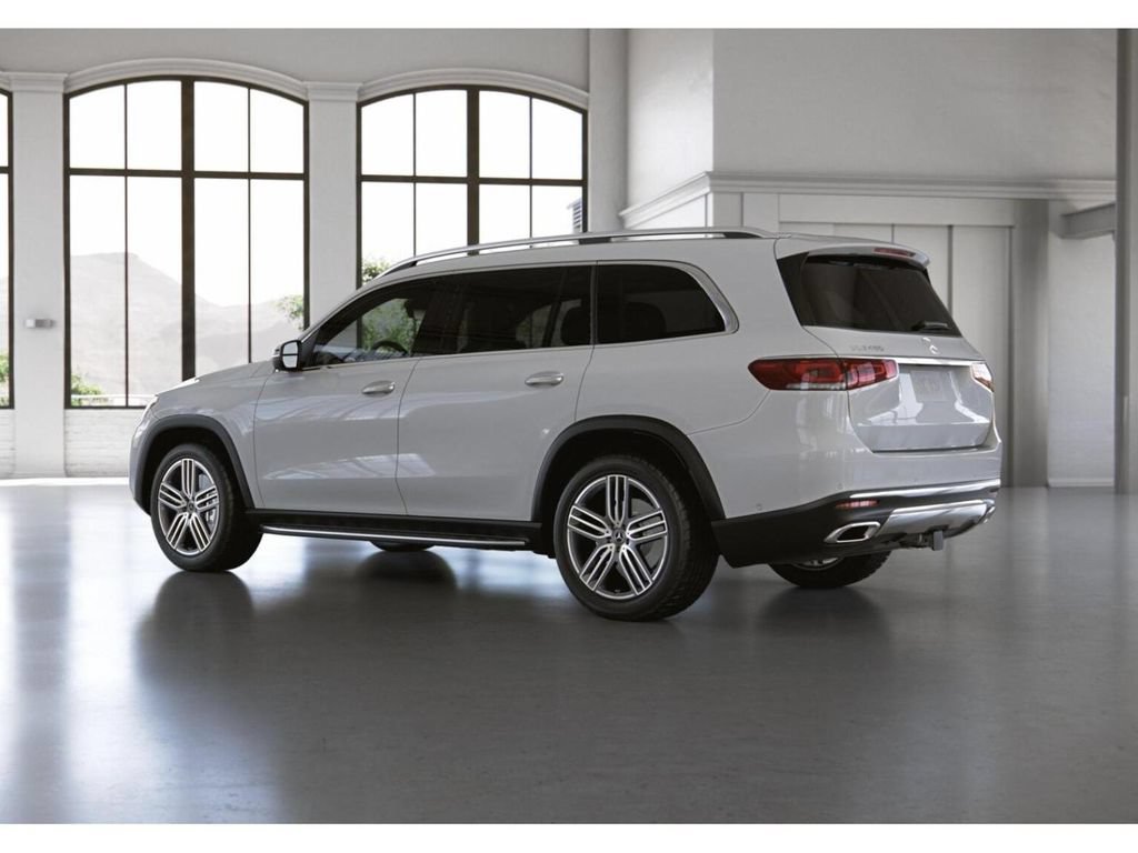 Certified 2023 Mercedes-Benz GLS 450 4MATIC image 31