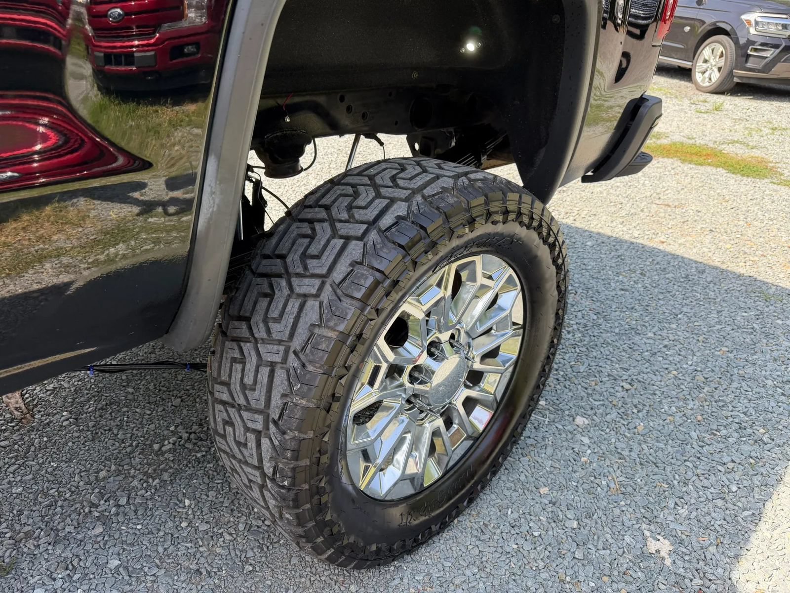Used 2019 GMC Sierra 2500 Denali w/ Duramax Plus Package AWD/4WD image 12