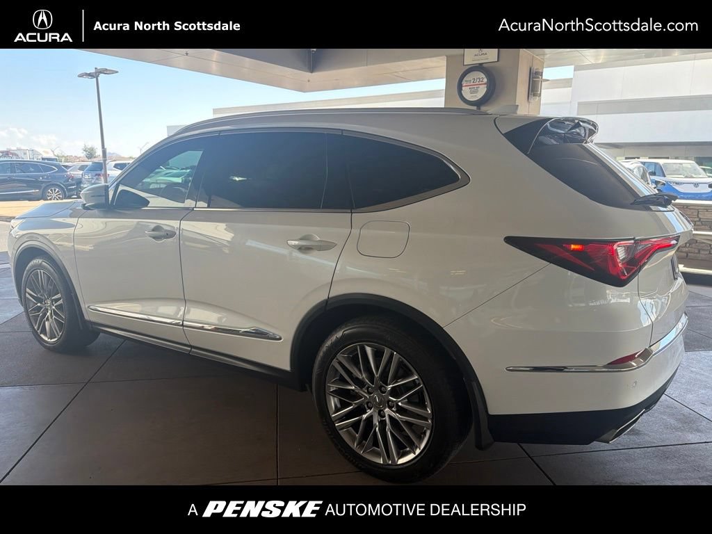 Used 2023 Acura MDX SH-AWD w/ Advance Package image 3