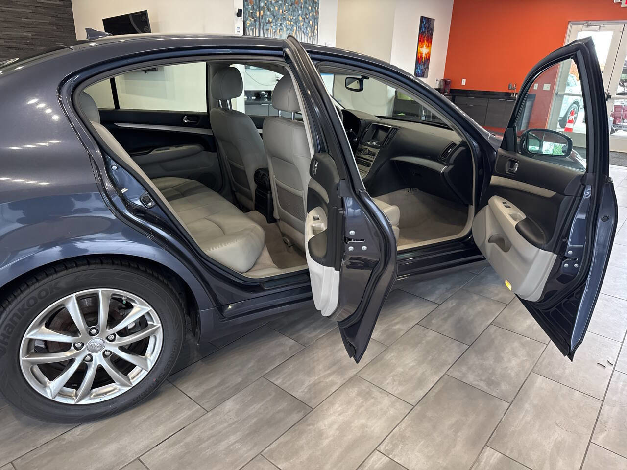 Used 2007 INFINITI G35 Journey w/ Premium Pkg image 16