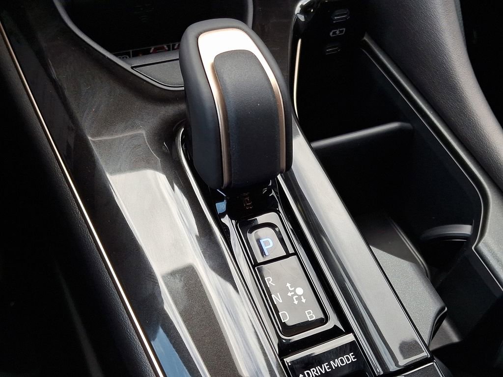 New 2025 Toyota Crown Nightshade image 17